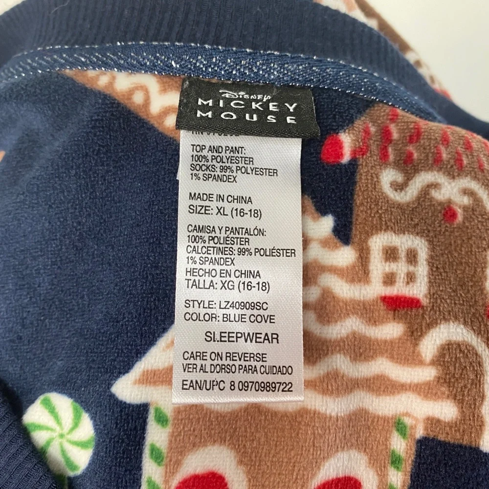 Disney Micky Mouse XL (16-18) Gingerbread Pajama Top Super Soft Long Sleeves